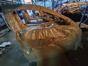 Дверь передняя правая аккорд 8 4252 HONDA ACCORD