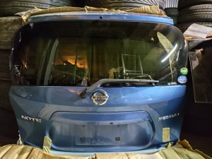 Крышка багажника NISSAN NOTE