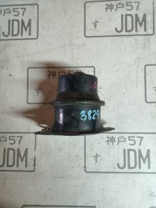 правая подушка двигателя HONDA FIT GE6 2012
