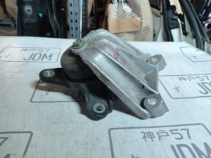 Левая подушка двигателя аккорд 8 0371 HONDA ACCORD