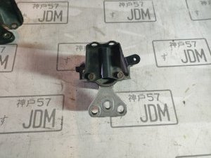 Левая подушка двигателя HONDA CR-V RE4 2009