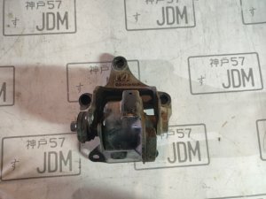 Левая подушка двигателя MAZDA CX7