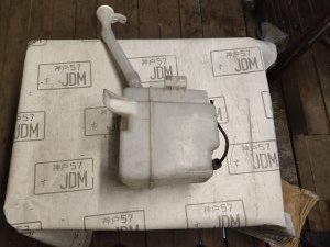 Бачок омывателя Mitsubishi outlander CW6W 0915 MITSUBISHI OUTLANDER