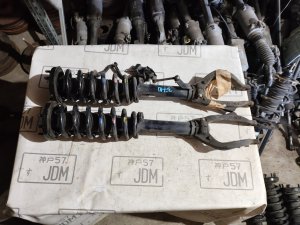 Передние стойки пара HONDA ACCORD