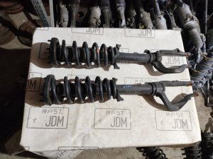 Передние стойки пара аккорд 8 3375 HONDA ACCORD