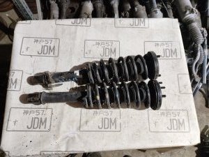 Передние стойки пара HONDA ACCORD