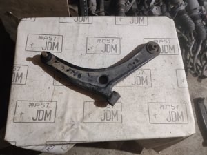 Рычаг передний правый Mitsubishi outlander CW6W 0915 MITSUBISHI OUTLANDER