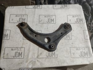 Рычаг передний правый NISSAN NOTE