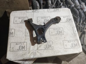 Рычаг правый передний civic 0146 HONDA CIVIC