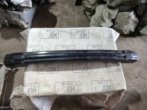 Передний усилитель бампера odyssey 4921 HONDA ODYSSEY