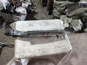 Передний усилитель бампера HONDA ODYSSEY