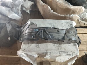 Подкрылок передний левый HONDA CR-V