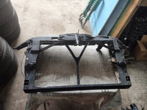Рамка радиатора MAZDA AXELA