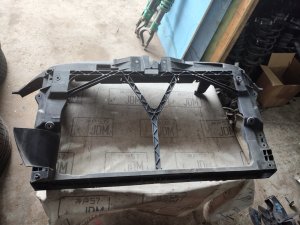 Рамка радиатора MAZDA AXELA