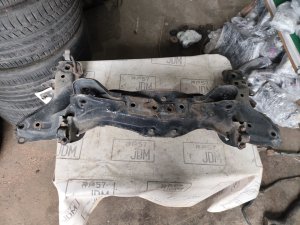 Задний подрамник HONDA CR-V