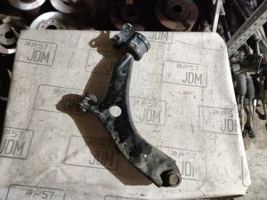 Рычаг передний правый MAZDA AXELA