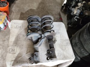 Стойки передние пара HONDA CR-V
