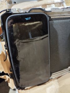 Стекло люка HONDA ACCORD