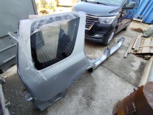 Заднее правое крыло HONDA CR-V