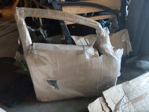 Дверь передняя правая HONDA FIT