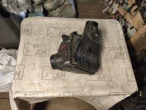 Корпус воздушного фильтра аккорд 8 0393 HONDA ACCORD