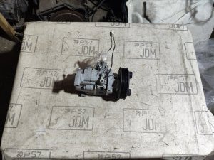 Компрессор кондиционера MAZDA AXELA