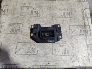 Левая подушка двигателя MAZDA AXELA