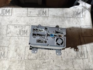 Магнитола MITSUBISHI ELECTRIC