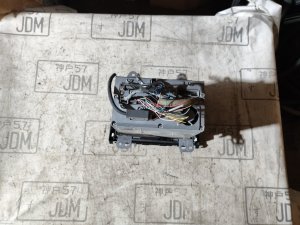 Магнитола MITSUBISHI ELECTRIC