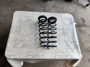 Пружины задние MAZDA AXELA