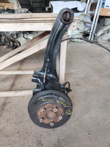 Ступица задняя левая MAZDA AXELA