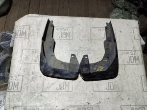Пара брызговиков передних HONDA CR-V