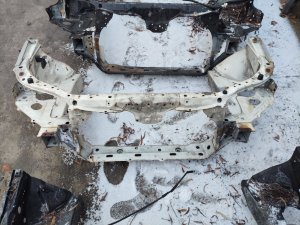 Рамка радиатора HONDA ACCORD